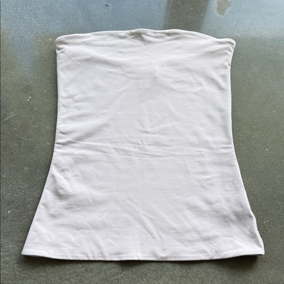 Aritzia Original Contour Hip Tube Top - Picture 1 of 11